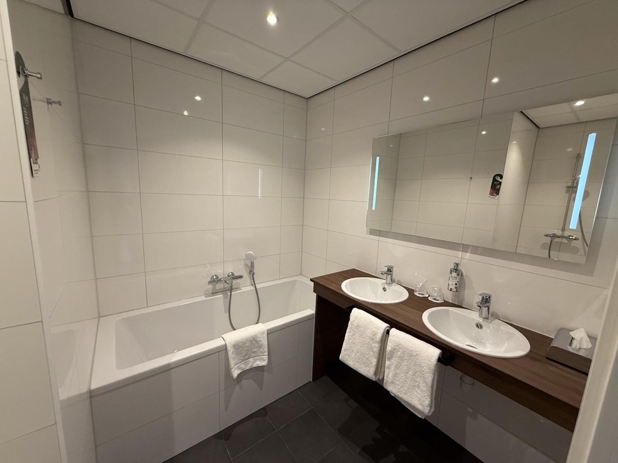 Fletcher Hotel-Restaurant Parkstad- Zuid Limburg Kerkrade Dış mekan fotoğraf